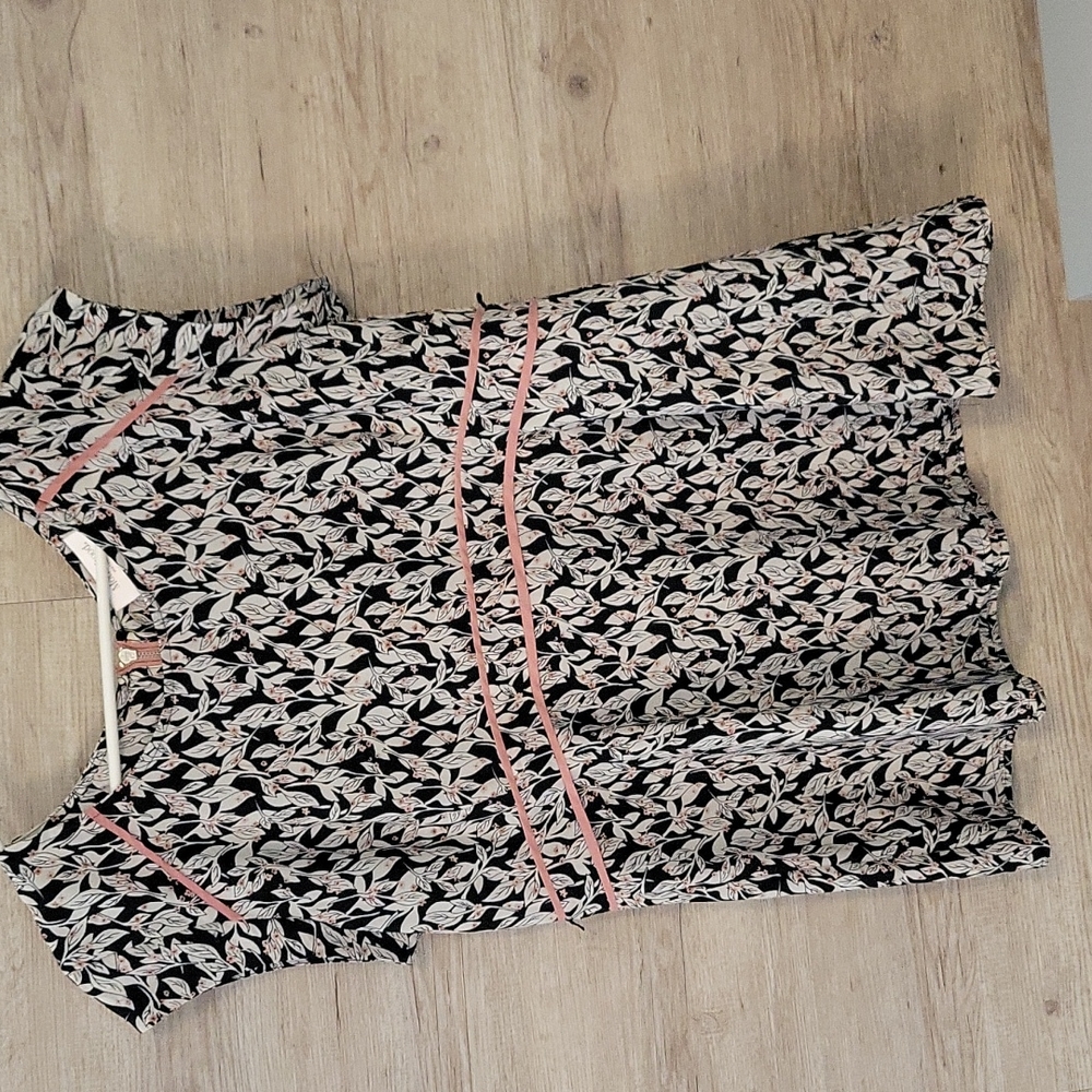 Maternity blouse